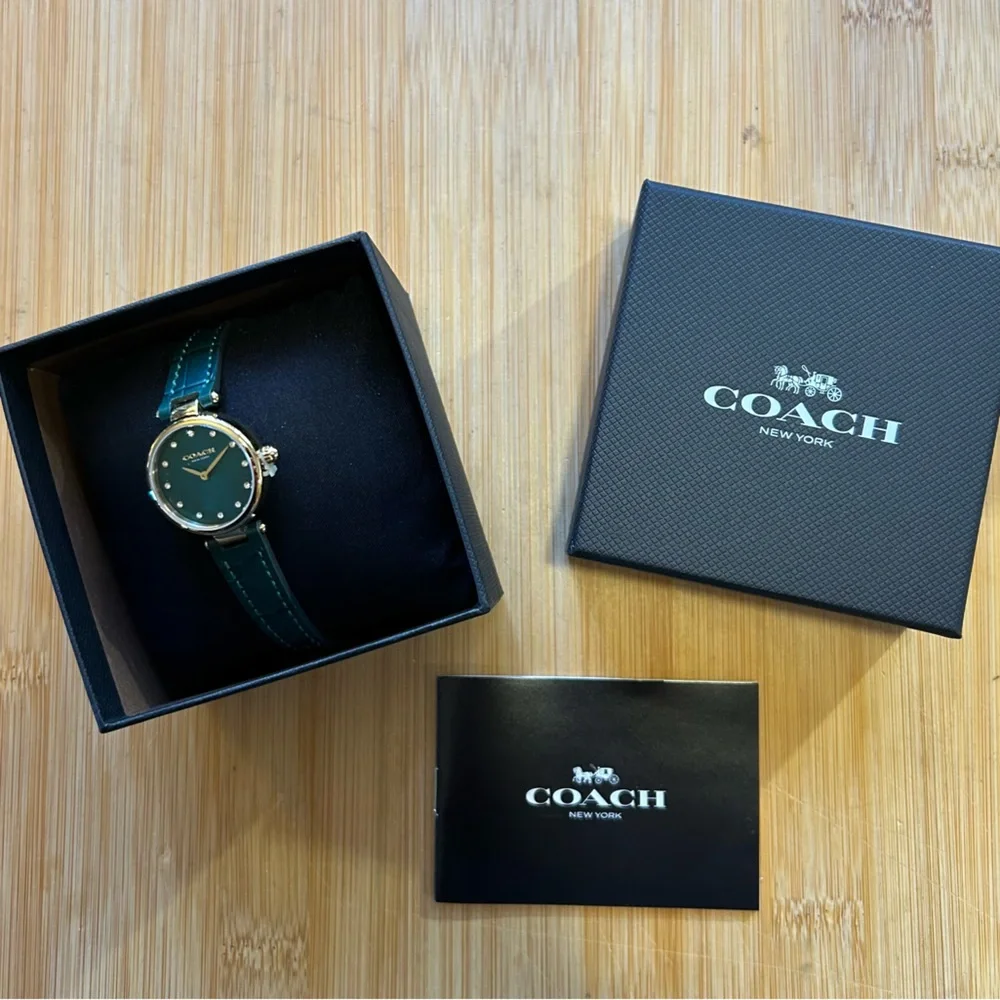Coach Park Watch With 26mm Bottle Green Perl Face & Bottle Green Leather Band - Picture 8 of 9